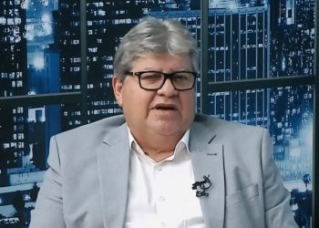 João admite aliança entre Jhony Bezerra e Romero Rodrigues