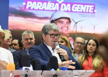 João faz balanço de 2023, anuncia R$ 888 milhões em inaugurações e novas obras já para janeiro