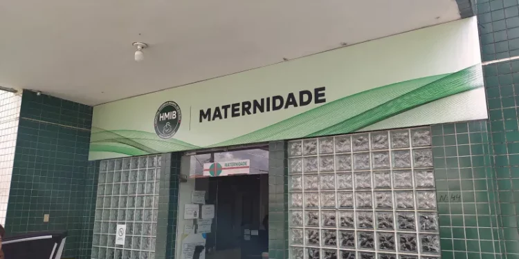 CRM interdita maternidade de Bayeux por problemas estruturais e falta de médico