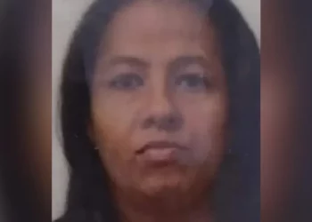 Mulher baleada por ex-companheiro morre no Trauma