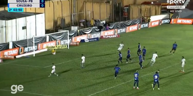 Em jogo histórico, Souza vence e elimina o Cruzeiro-MG da Copa do Brasil