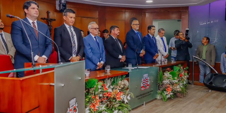 Cícero abre o ano legislativo da Câmara e anuncia hospital para JP até julho