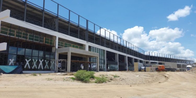 Governo do Estado anuncia para junho primeira etapa do Centro de Convenções de CG