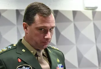 Mauro Cid é preso após fazer críticas à PF e a Moraes