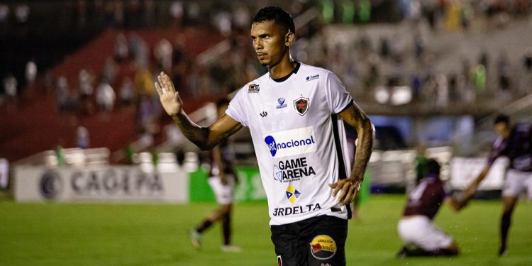 Botafogo e Caxias ficam no 1 a 1 no Almeidão, pela Série C