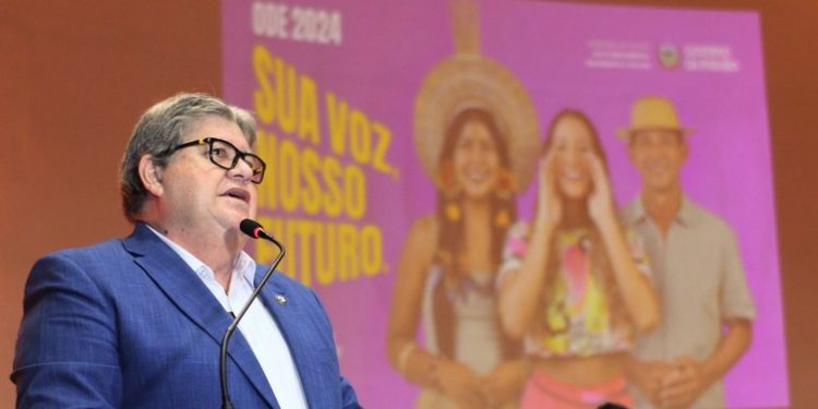 João Azevêdo lança calendário 2024 do Orçamento Democrático