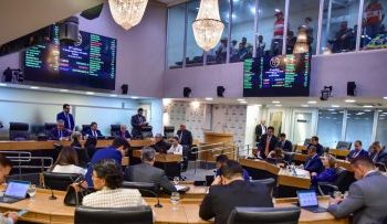 Assembleia Legislativa aprova plano de cargos e carreira da Educação