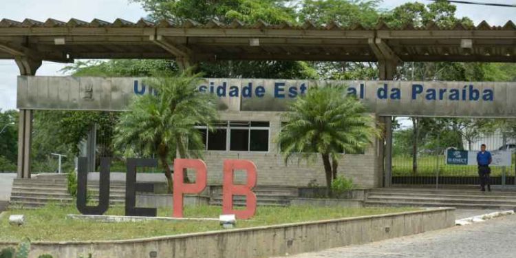 UEPB reabre 1.115 vagas em computação, administração, engenharia civil e outros cursos