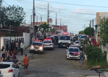 Policial penal é preso após matar esposa e cunhada na frente da PM
