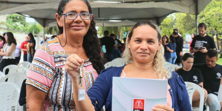 Compra Assistida – Prefeitura de JP entrega novas casas