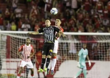 Botafogo-PB perde para o Náutico, mas mantém liderança da Série C
