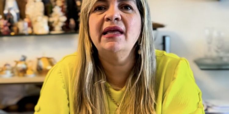 Justiça nega prisão domiciliar para Raíssa Lacerda