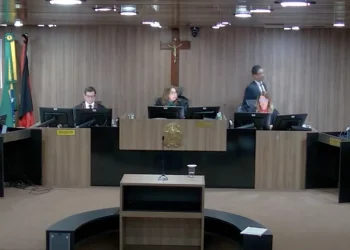 TRE manda PF devolver documentos apreendidos na casa de Cícero e Lauremília