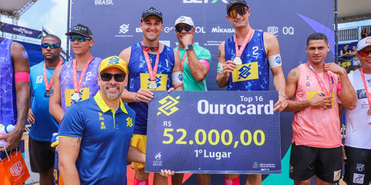 Paraibanos vencem Brasileiro de Vôlei de Praia em João Pessoa