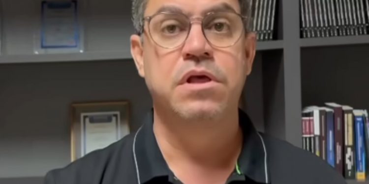 Em vídeo, Dinho diz que ilações levaram justiça e PF ao erro