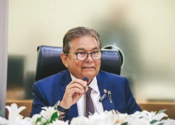Adriano Galdino é reeleito presidente da ALPB, até 2026
