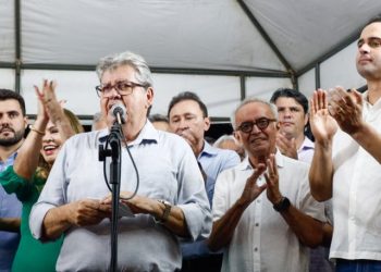 João entrega ponte das Três Ruas, nos Bancários