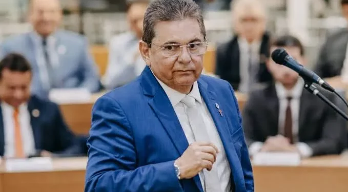 Deputados estaduais alteram regimento da ALPB para antecipar eleição da mesa