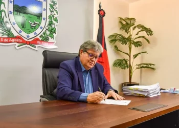 João Azevêdo nomeia mais 214 aprovados no concurso da Polícia Civil