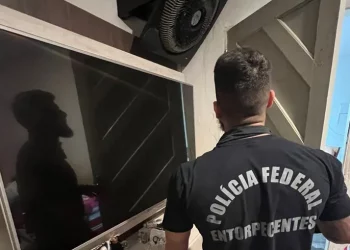 PF, PC e PM fazem operação contra esquema financeiro de facção de JP