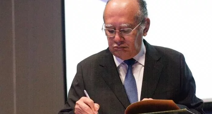 Gilmar Mendes vota pela posse de Márcio Roberto na ALPB