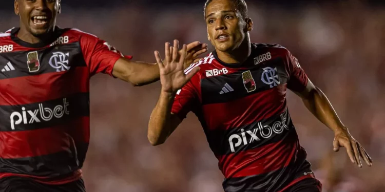 FERJ confirma Flamengo x Madureira no Amigão, em CG