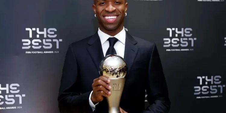 FIFA elege Vini Jr como melhor jogador do mundo