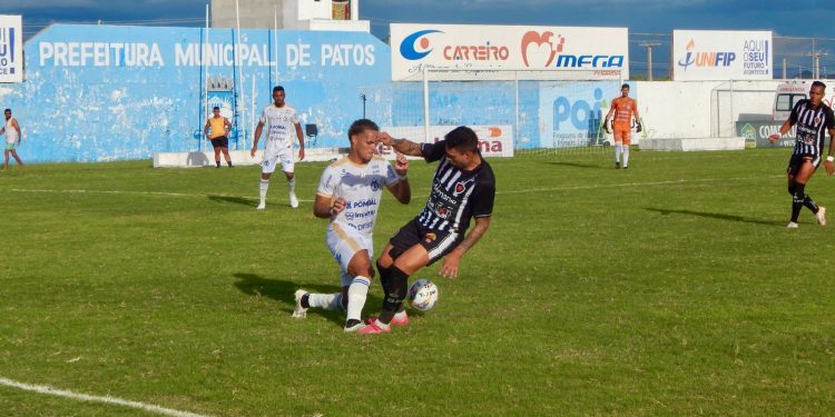 Botafogo-PB perde pra o lanterna e derruba liderança do Paraibano