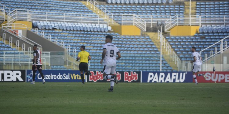 Treze perde para o Ferroviário e está fora da Copa do Nordeste