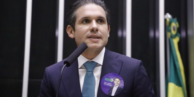 Com 444 votos, Hugo Motta é eleito presidente da Câmara Federal