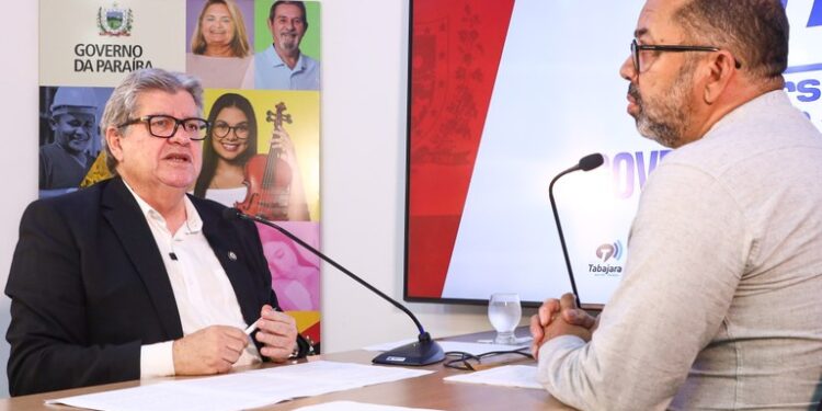 João ataca “politização” das manifestações de policiais em JP