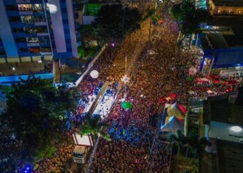 Muriçocas do Miramar altera trânsito em João Pessoa; bloco tem show de Nattan