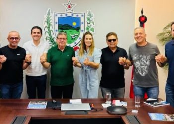 João reúne aliados para uniformizar discurso sobre 2026