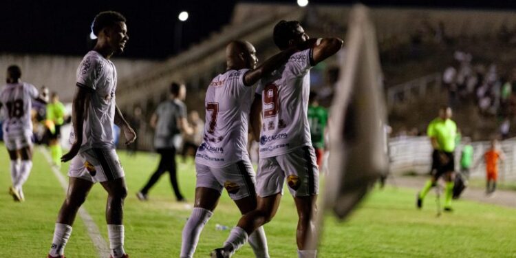 Botafogo-PB vence Concórdia-SC e avança para a terceira fase da Copa do Brasil