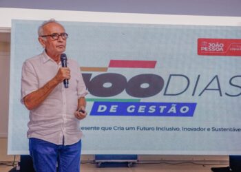 Cícero celebra 100 dias de gestão com anúncio de concurso para a educação