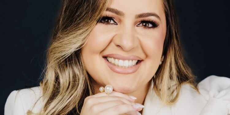 Juíza suspende nomeação de Alanna Galdino para o TCE-PB