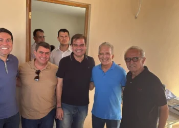 Cícero recebe apoio de Nabor Wanderley