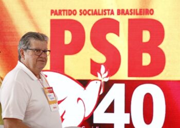 PSB recebe mais três prefeitos na posse de João como presidente