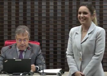 Por unanimidade, TCE aprova indicação e empossa Alanna Galdino como conselheira