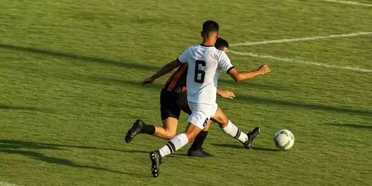 Com gol de pênalti polêmico, Treze perde para o Santa Cruz, na Série D