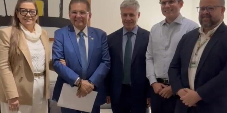 No Ministério da Agricultura, Adriano Galdino garante repasse do Garantia-Safra