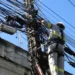 Prefeitura de JP inicia operação para retirada de fios amontoados em postes