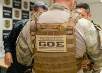 PC faz operação contra traficantes de drogas em Cabedelo