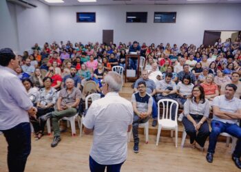 Cícero anuncia aumento de 27,5% para gestores de escolas de JP