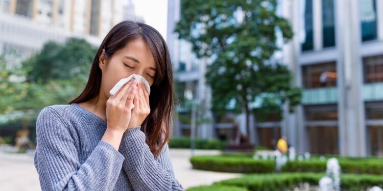 Alergia ou resfriado? Sintomas confundem e levam a erros no tratamento durante o inverno