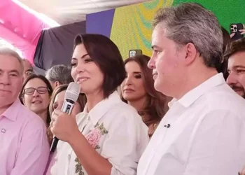 Em JP, Michelle Bolsonaro anuncia Efraim para governador e Queiroga para senador