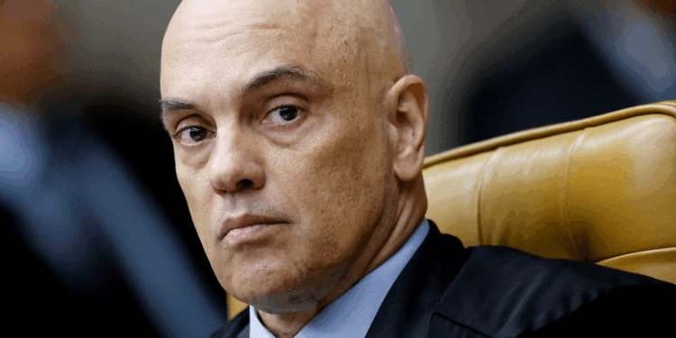 EUA aplicam sanções e bloqueiam bens de Alexandre de Moraes