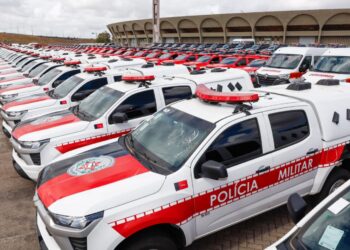 Governador entrega 239 viaturas para a PM, Civil e Bombeiros