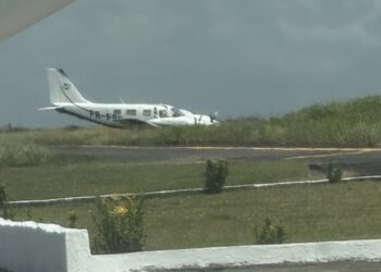 Ladrões tentam roubar avião de aeroporto em Santa Rita