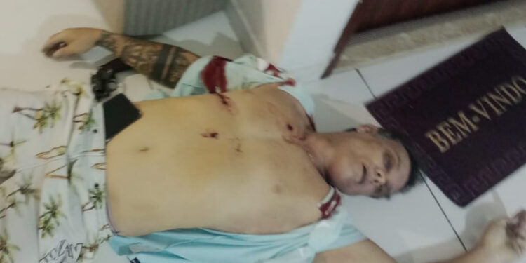 Legítima defesa: policial penal mata vizinho, em JP